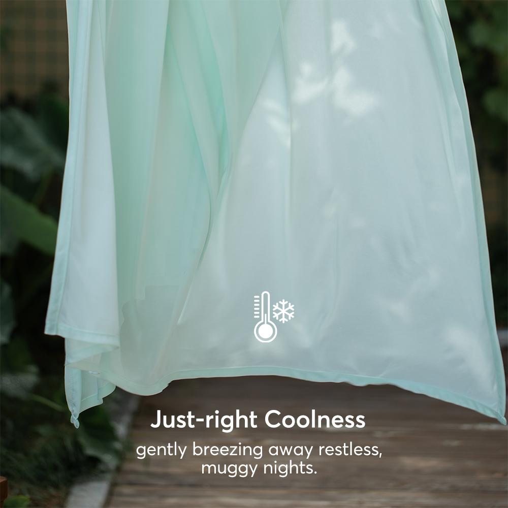 GRIQORA CoolRest™ Breathable Cooling Blanket